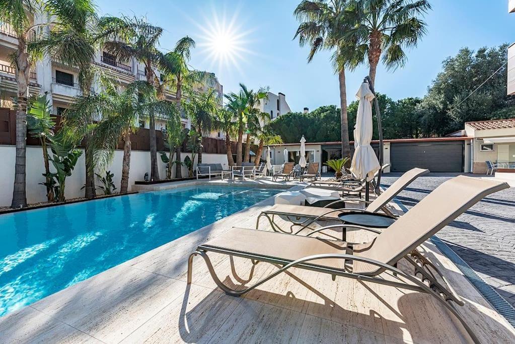 Luxury Casa Con Piscina, Wifi, 150M Dal Mare Appartement Miami Playa Buitenkant foto